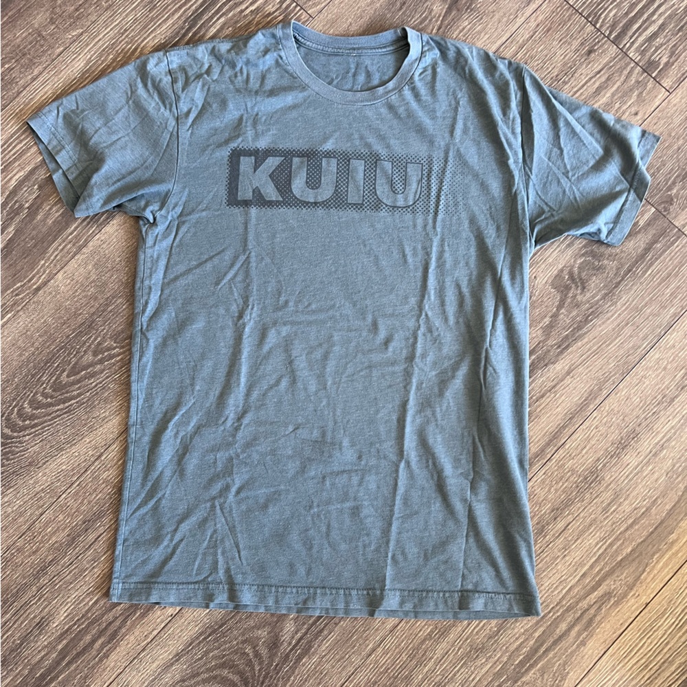Men’s Kuiu shirt